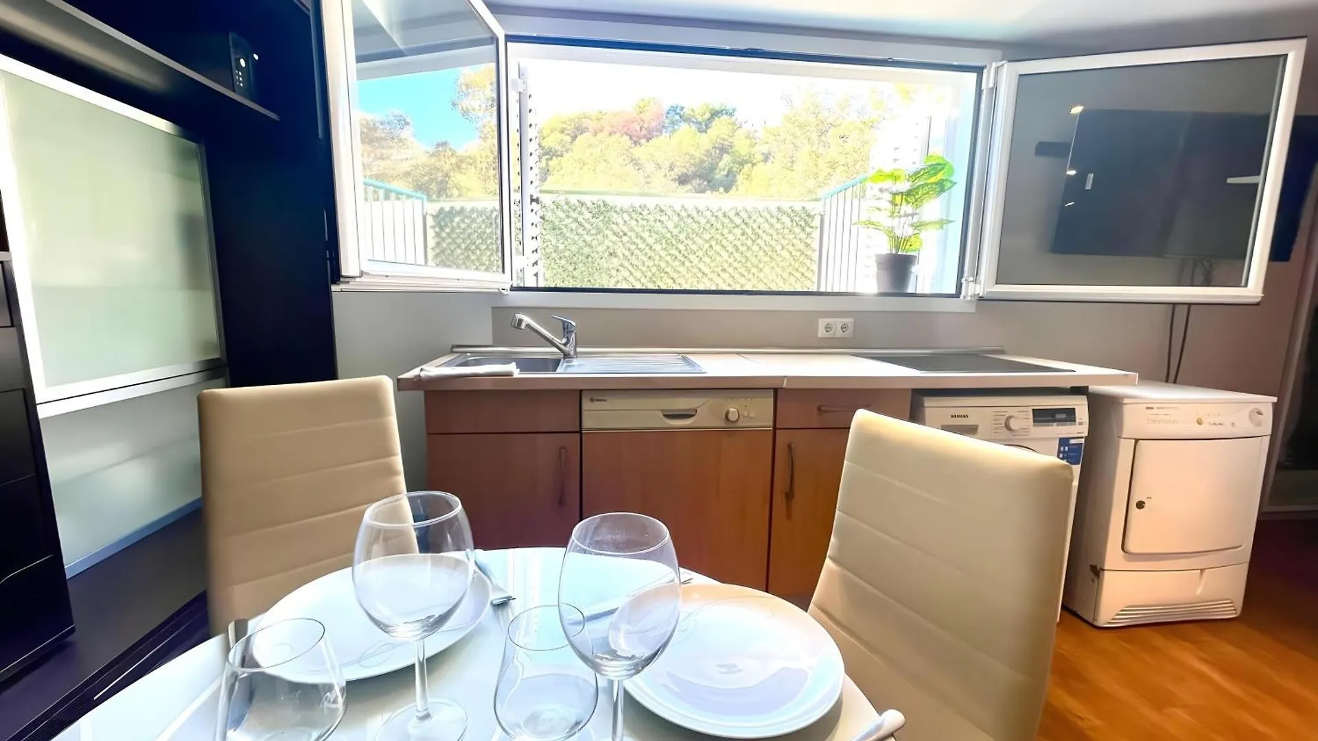 Apartment Costa Paradise Suites - Malaga